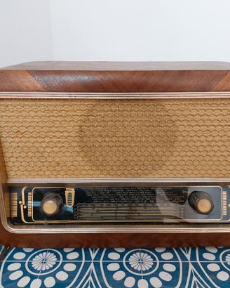 radio d'epoca UNDA RADIO 65/4 (Como) - Anni '50