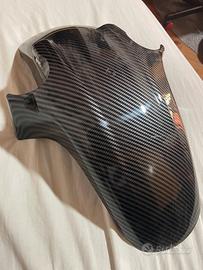 Parafango Honda Hornet in finto carbonio