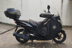 Honda pcx 150, anno 2015, 1350 euro