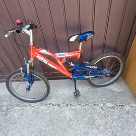 Mountain bike da 20" con cambio Shimano