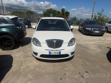 Lancia Ypsilon 1.2 69 CV 5 porte GPL Ecochic Gold