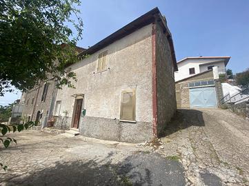 CASA INDIPENDENTE A MONTEFIASCONE