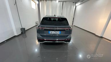 Volkswagen Tiguan 2.0 TDI 150 CV DSG R-Line
