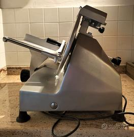 affettatrice elettrica