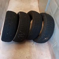 Gomme auto