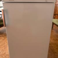 Freezer verticale a cassetti Hisense