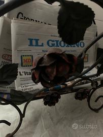 Portariviste in ferro battuto