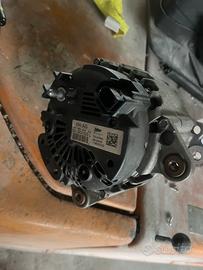 Alternatore motore Volkswagen 1.6 TDI codice CXX