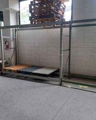 Scaffali industriali