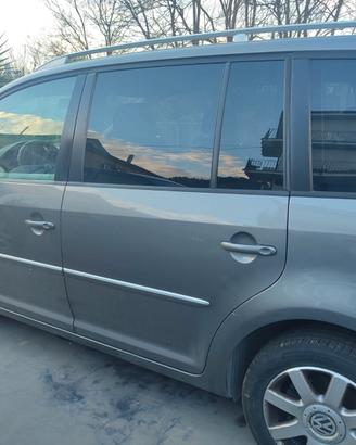 Volkswagen Touran 1.4 TSI EcoFuel (Metano) – 2010