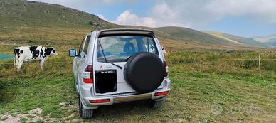 pajero v60 con Suzuki Jimmy Vitara   galloper 