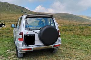 pajero v60 con Suzuki Jimmy Vitara   galloper 