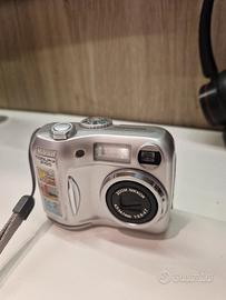 Fotocamera compatta Nikon coolpix 2100