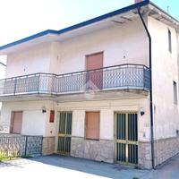 VILLA SINGOLA A SANTA LUCIA DI SERINO