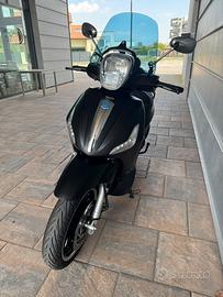 Piaggio Beverly Police 300