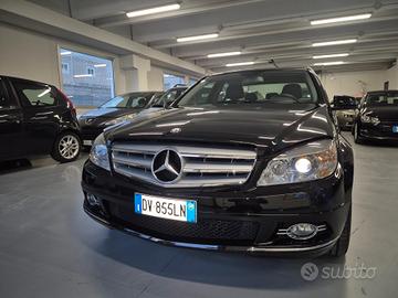 Mercedes-benz C 220 CDI BlueEFFICIENCY Avantgarde