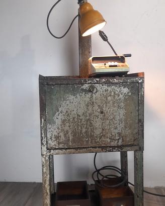 Mobiletto industriale vintage
