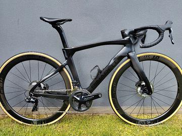 Pinarello dogma F12