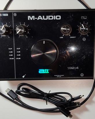 Vocal studio pro M-Audio AIR 192/4 