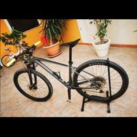 disponibile  bici scott