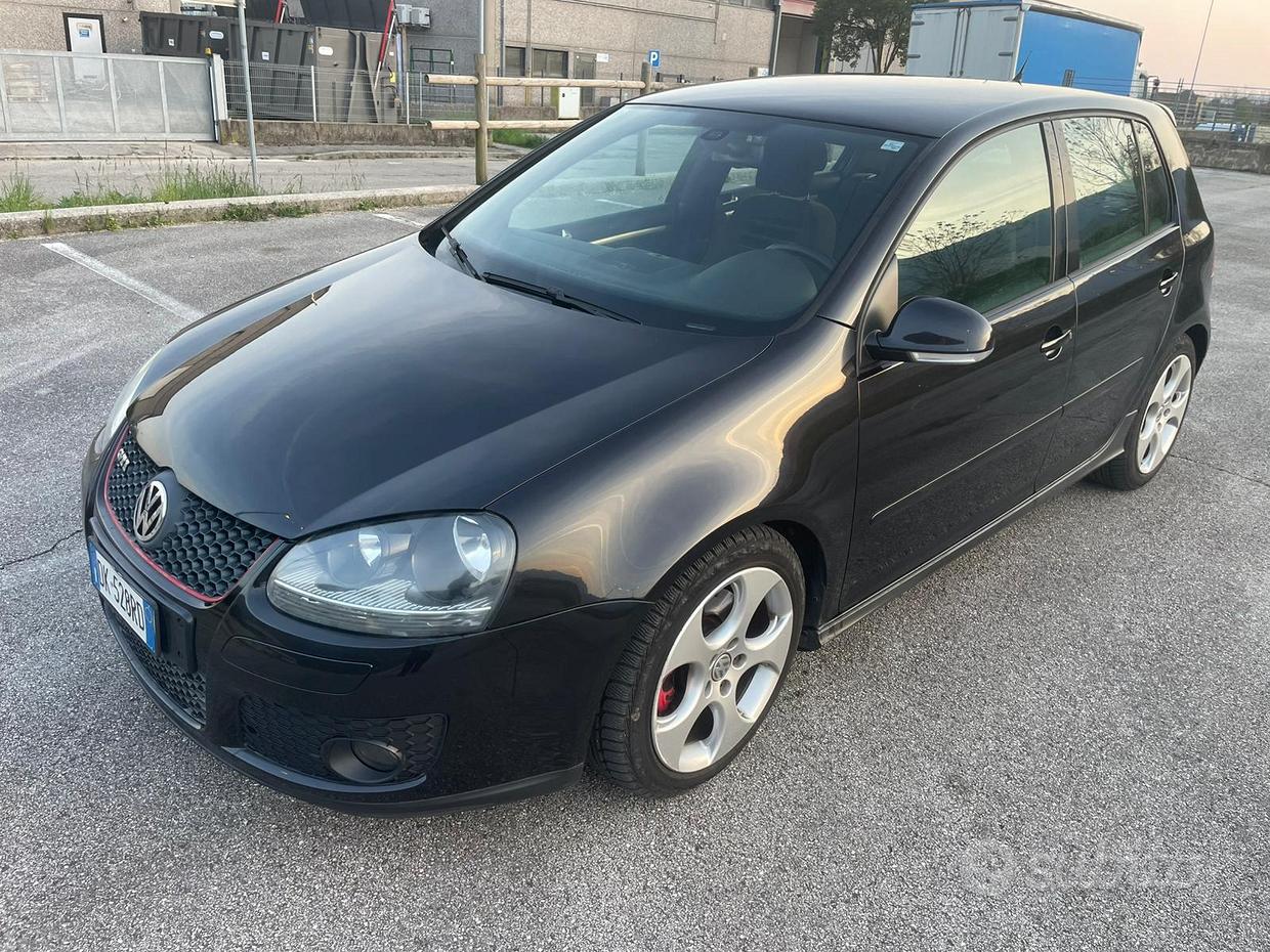 VOLKSWAGEN Golf 5ª serie
