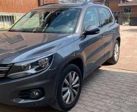 Volkswagen Tiguan 2.0 tdi Sport