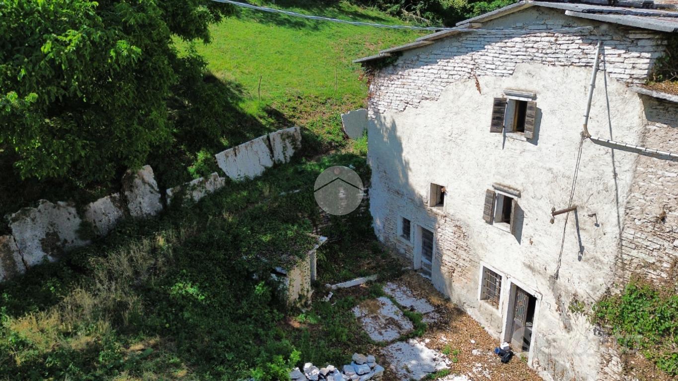 RUSTICO A FUMANE - Vista 4