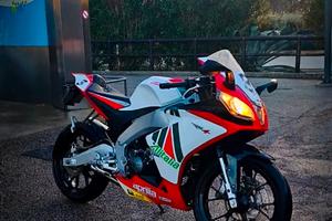Aprilia RS125 4t con ABS