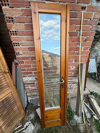 SERRAMENTI E PORTE IN LEGNO