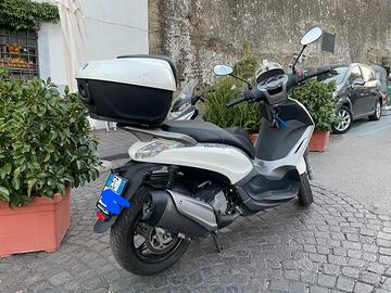 Beverly 350 Sport Touring ABS/ASR 