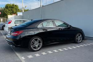 Mercedes Benz CLA 220d Premium AMG 2017