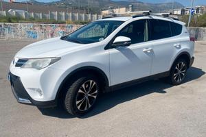 RAV4 2.0 D-4D 2WD Style