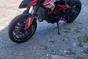 Ducati Hypermotard 821