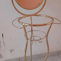 toilette con specchio