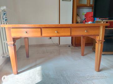 Scrivania artigianale