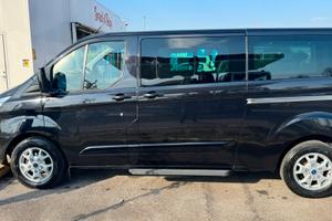 Ford Tourneo Custom 9 posti
