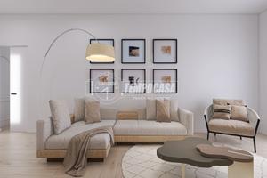 5 locali con studio, box e cantina