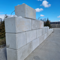 Blocchi in calcestruzzo prefabbricati tipo legoblo