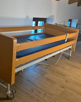 letto elettrico articolato con materasso