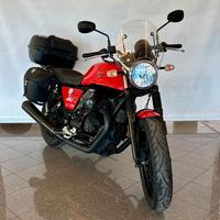 Moto Guzzi V7 III Stone