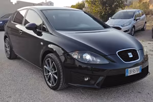 Seat Leon 2.0 TDI DPF DSG Style (MY09)