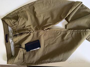 Pantaloni 