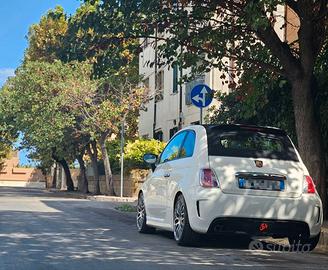 Fiat 500 Abarth Cabrio (2014) – 170 CV