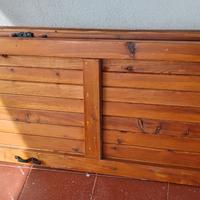 portelloni rustici di legno per esterni