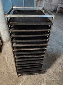Carrello porta teglie 