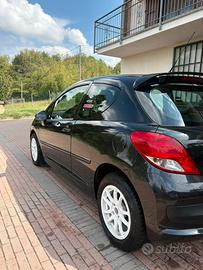 PEUGEOT 207 1.4 75CV GPL