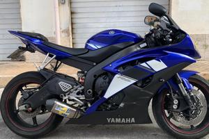 Yamaha R6 2010
