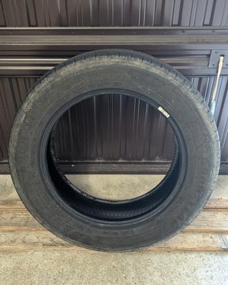 4 gomme GOODYEAR EFFICIENTGRIP SUV 215/60 R17 96H