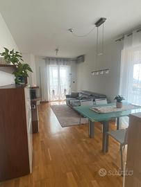 Luminoso ultimo piano con splendida terrazza