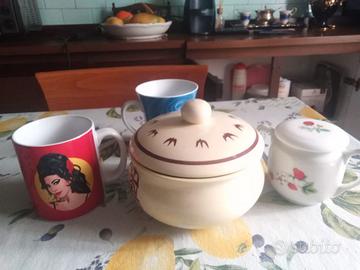 Oggetti vari per cucina